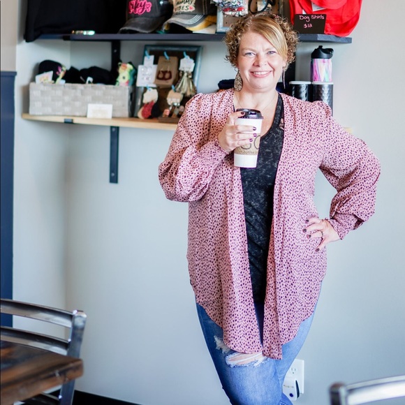 Feminine Mauve Kimono Cardigan - Picture 3 of 3
